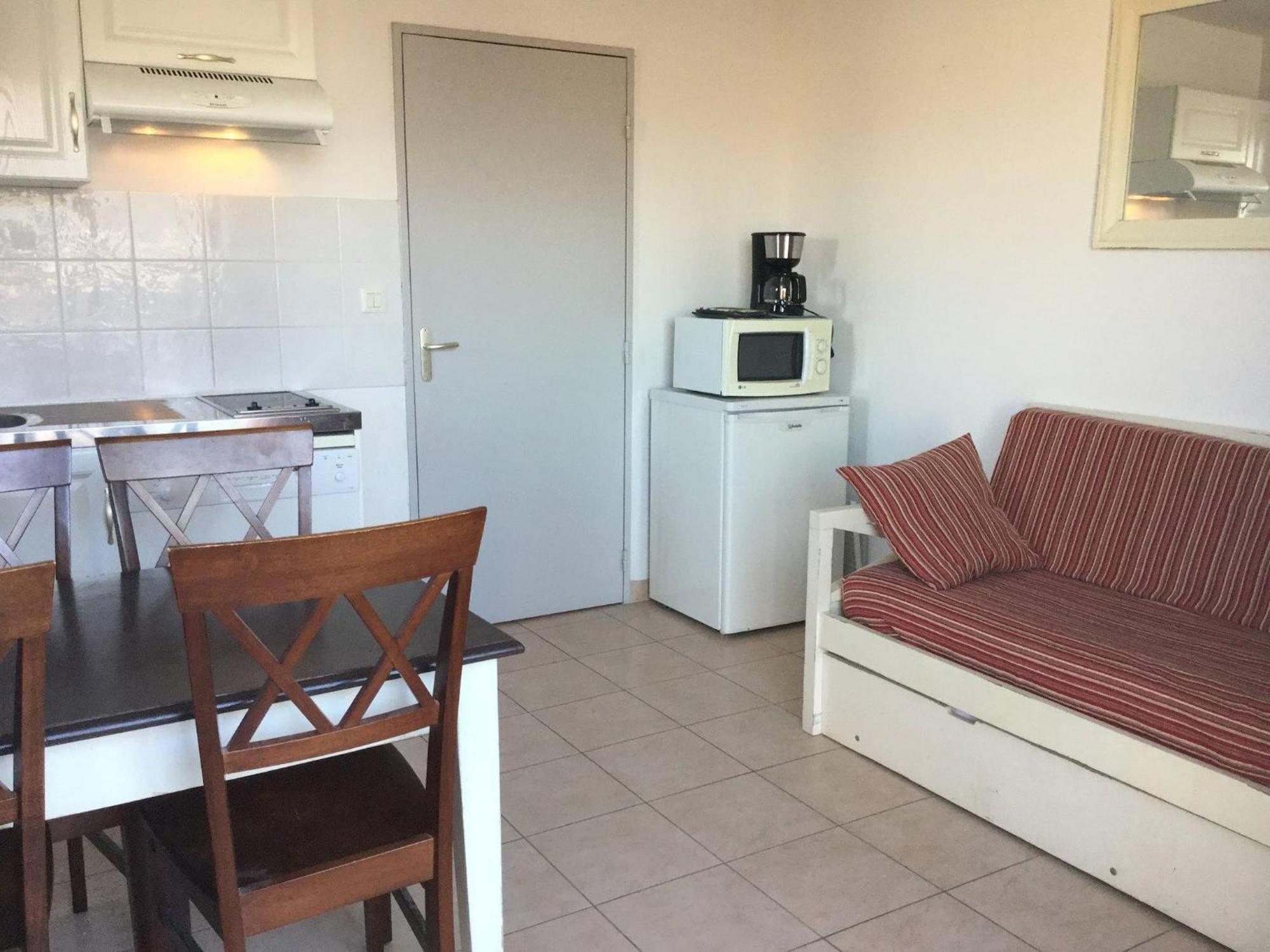 Charming Rental With Shared-Pool In The Alpilles. 무리에 외부 사진